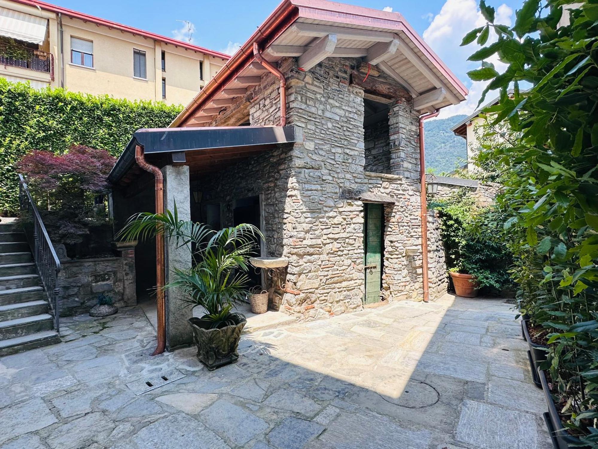 Hotel Ristorante San Giuseppe Τσερνόμπιο Εξωτερικό φωτογραφία